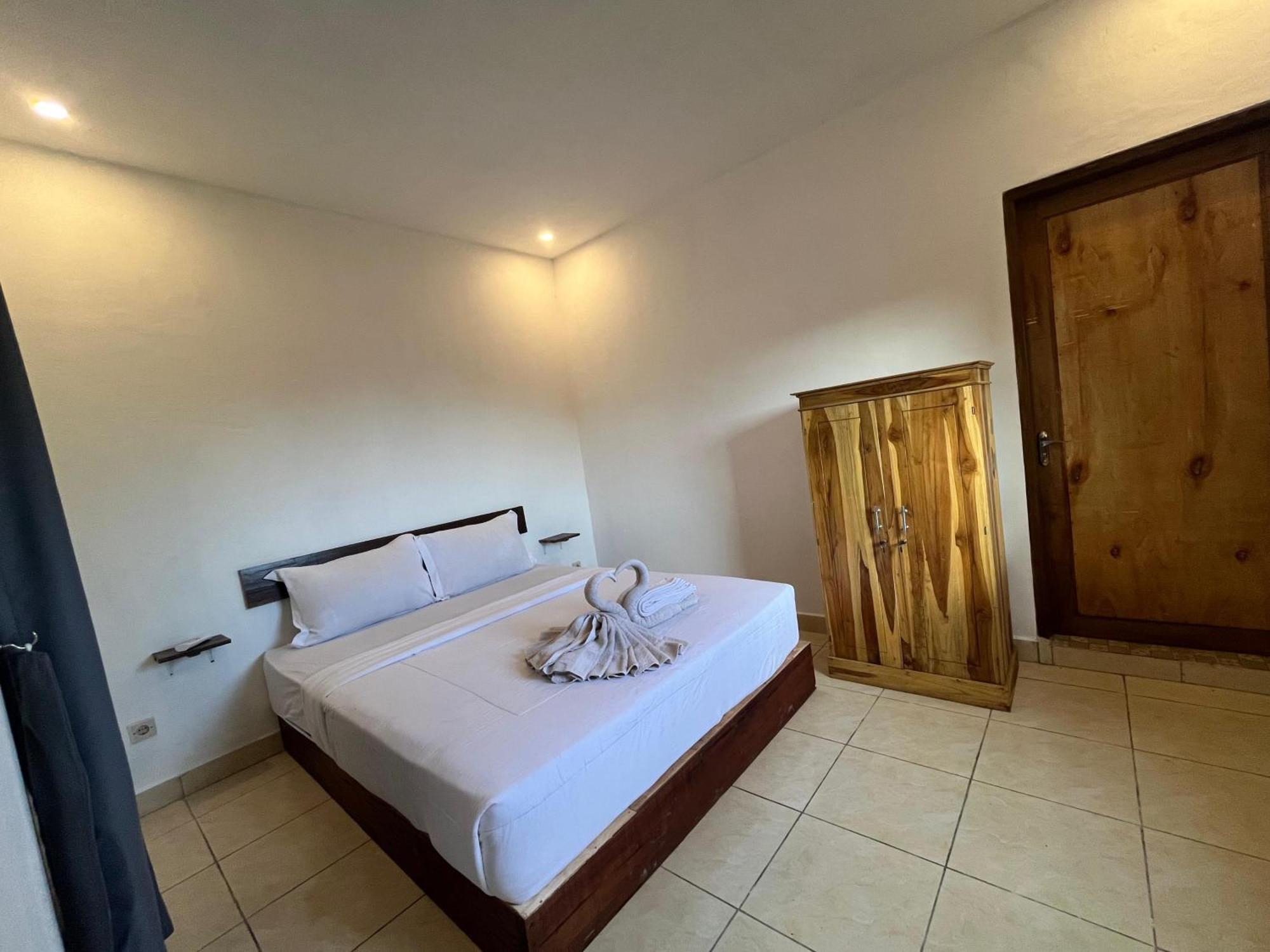 Roby Homestay Kuta  Habitación foto